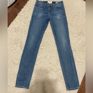FRAME Le Skinny de Jeanne